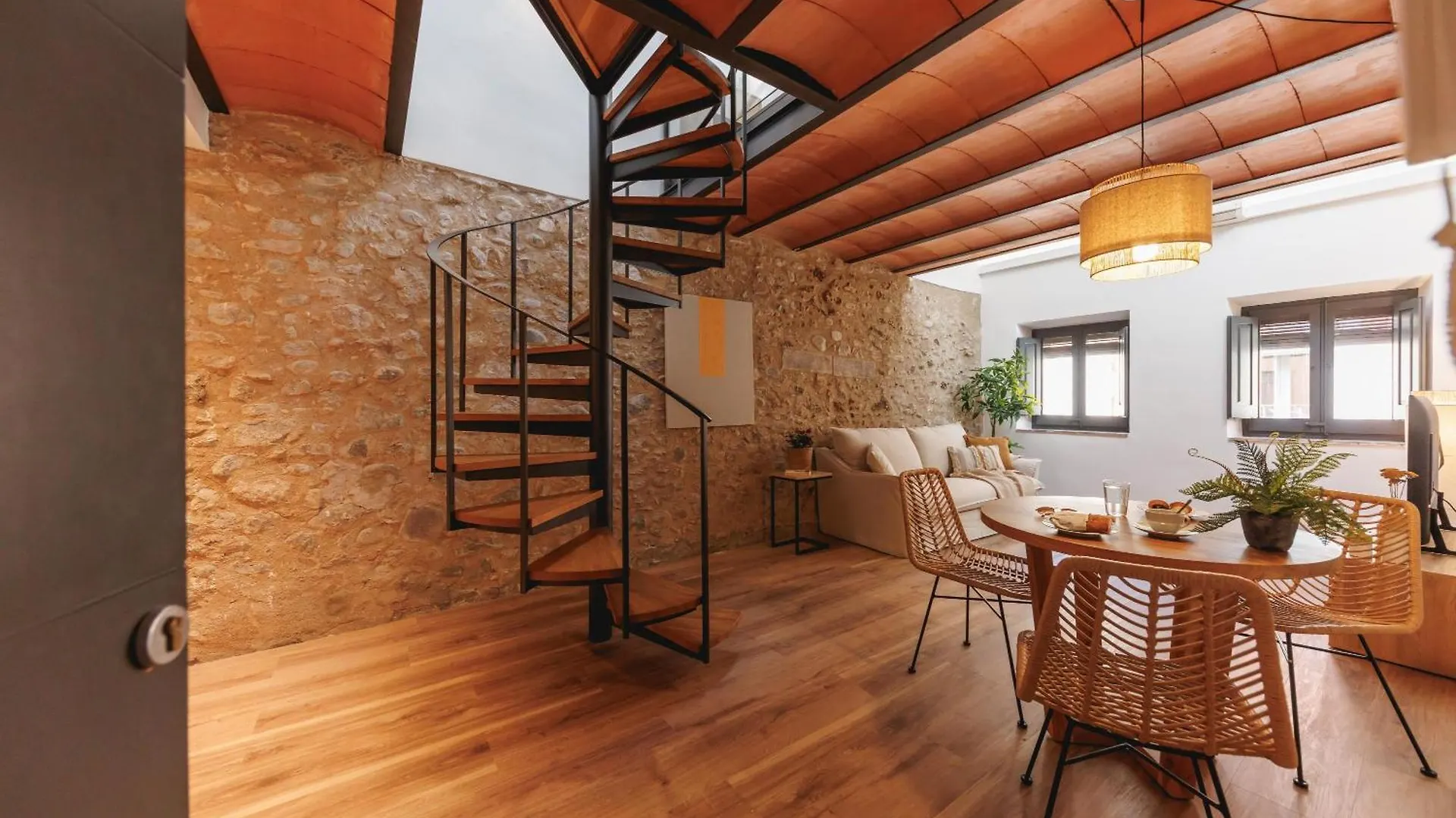 Apartment Bravissimo Ballesteries 40, Barri Vell Duplex Girona