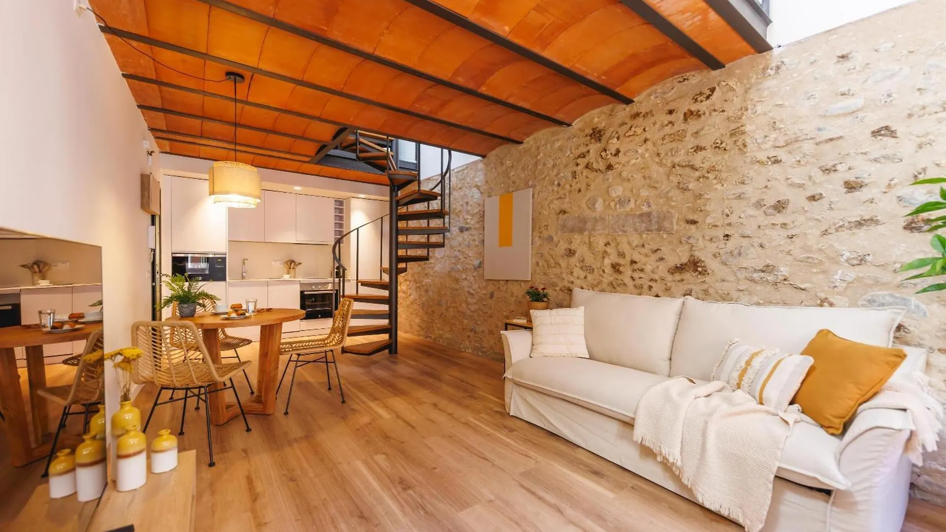 Bravissimo Ballesteries 40, Barri Vell Duplex Girona