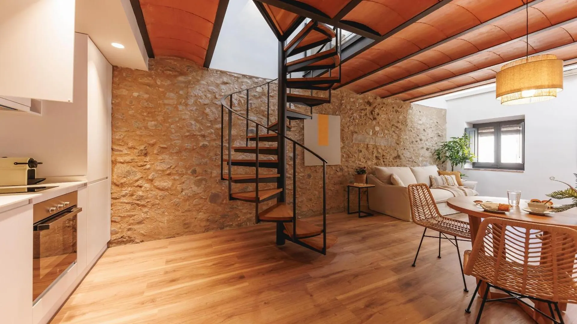Bravissimo Ballesteries 40, Barri Vell Duplex Girona